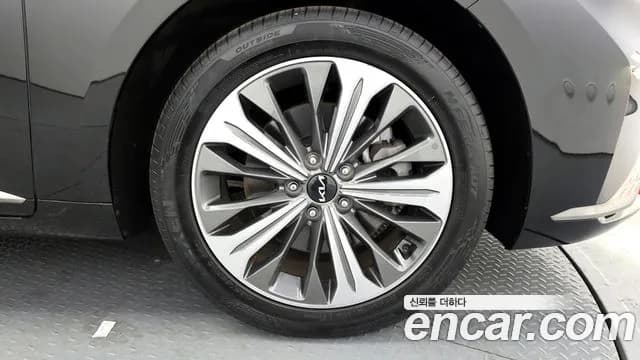 2023 Kia K8 3.5 LPG 2WD Sold VIN KNAM341FBPA049607 – photo 17 2023 Kia K8 3.5 LPG 2WD Sold VIN KNAM341FBPA049607 – photo 17