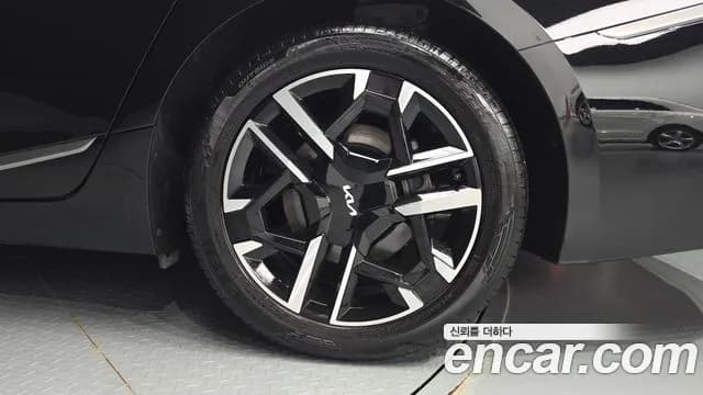 2025 Kia The New K8 3.5 LPG 2WD Sold VIN KNAM341FBSA080066 – photo 24 2025 Kia The New K8 3.5 LPG 2WD Sold VIN KNAM341FBSA080066 – photo 24