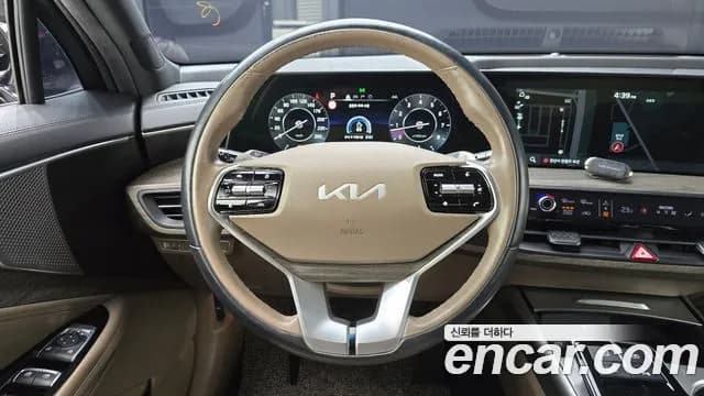 2022 Kia K8 3.5 Gasoline 2WD Sold VIN KNAM441DBNA008600 – exterior detail 2022 Kia K8 3.5 Gasoline 2WD Sold VIN KNAM441DBNA008600 – exterior detail