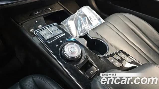 2022 Kia K8 3.5 Gasoline 2WD Sold VIN KNAM441DBNA026539 – photo 17 2022 Kia K8 3.5 Gasoline 2WD Sold VIN KNAM441DBNA026539 – photo 17