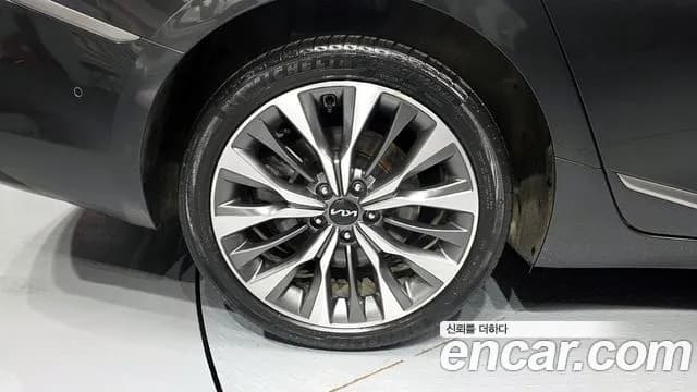 2022 Kia K8 3.5 Gasoline 2WD Sold VIN KNAM441DBNA028254 – side profile 2022 Kia K8 3.5 Gasoline 2WD Sold VIN KNAM441DBNA028254 – side profile