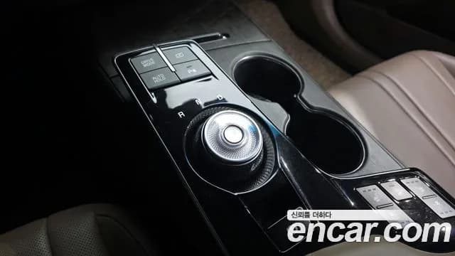 2022 Kia K8 3.5 Gasoline 2WD Sold VIN KNAM441DBNA028254 – exterior detail 2022 Kia K8 3.5 Gasoline 2WD Sold VIN KNAM441DBNA028254 – exterior detail