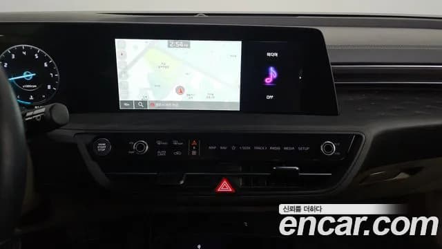 2022 Kia K8 3.5 Gasoline 4WD Sold VIN KNAM441DDNA026272 – interior seats 2022 Kia K8 3.5 Gasoline 4WD Sold VIN KNAM441DDNA026272 – interior seats