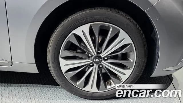 2024 Kia K8 Hybrid Signature Special Sold VIN KNAM5411BRA067088 – odometer reading 2024 Kia K8 Hybrid Signature Special Sold VIN KNAM5411BRA067088 – odometer reading