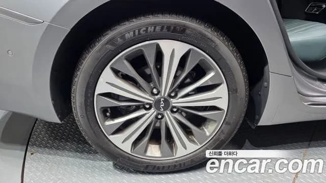 2024 Kia K8 Hybrid Signature Special Sold VIN KNAM5411BRA067088 – photo 39 2024 Kia K8 Hybrid Signature Special Sold VIN KNAM5411BRA067088 – photo 39