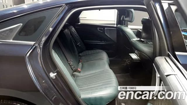 2024 Kia K8 Hybrid Signature Special Sold VIN KNAM5411BRA069218 – trunk area 2024 Kia K8 Hybrid Signature Special Sold VIN KNAM5411BRA069218 – trunk area