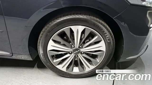 2024 Kia K8 Hybrid Signature Special Sold VIN KNAM5411BRA069218 – photo 13 2024 Kia K8 Hybrid Signature Special Sold VIN KNAM5411BRA069218 – photo 13