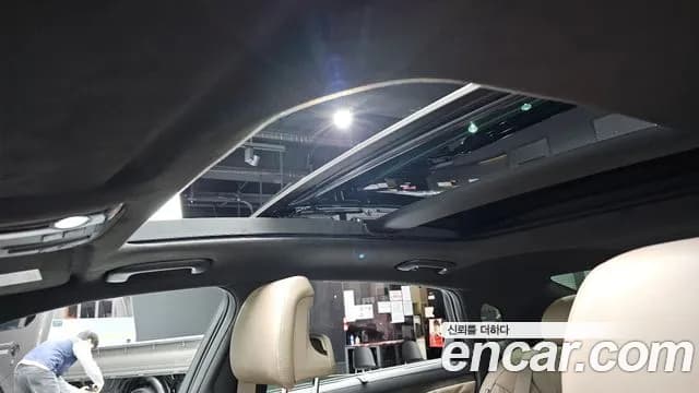 2024 Kia K8 Hybrid Signature Special Sold VIN KNAM5411BRA069280 – front exterior 2024 Kia K8 Hybrid Signature Special Sold VIN KNAM5411BRA069280 – front exterior