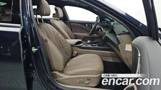 2024 Kia K8 Hybrid Signature Special Sold VIN KNAM5411BRA069280 – rear exterior 2024 Kia K8 Hybrid Signature Special Sold VIN KNAM5411BRA069280 – rear exterior