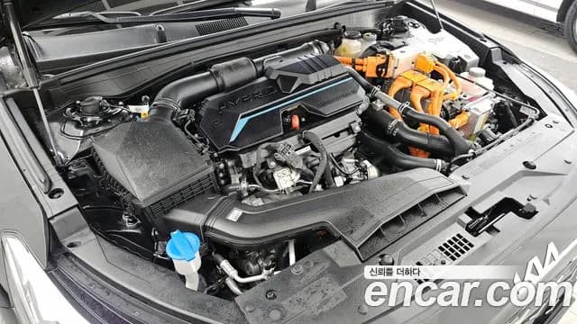 2024 Kia K8 Hybrid Signature Special Sold VIN KNAM5411BRA072664 – trunk area 2024 Kia K8 Hybrid Signature Special Sold VIN KNAM5411BRA072664 – trunk area