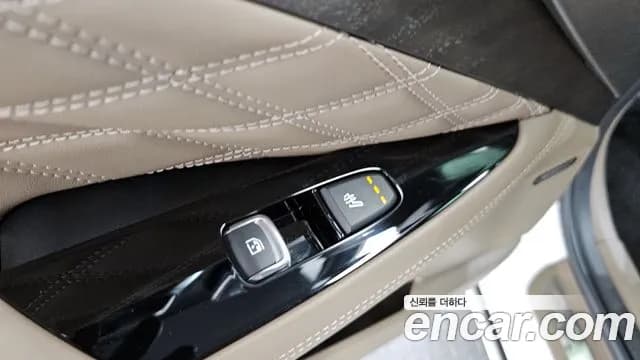 2024 Kia K8 Hybrid Signature Special Sold VIN KNAM5411BRA072852 – engine bay 2024 Kia K8 Hybrid Signature Special Sold VIN KNAM5411BRA072852 – engine bay