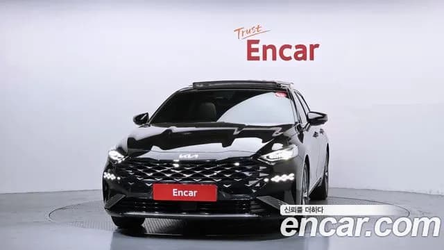 2024 Kia K8 Hybrid Signature Special Sold VIN KNAM5411BRA073002 – front exterior 2024 Kia K8 Hybrid Signature Special Sold VIN KNAM5411BRA073002 – front exterior