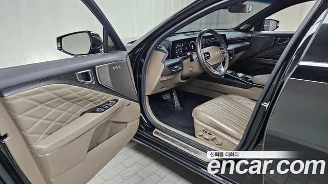 2022 Kia K8 3.5 Gasoline 2WD Sold VIN KNAM541DBNA014534 – exterior detail 2022 Kia K8 3.5 Gasoline 2WD Sold VIN KNAM541DBNA014534 – exterior detail