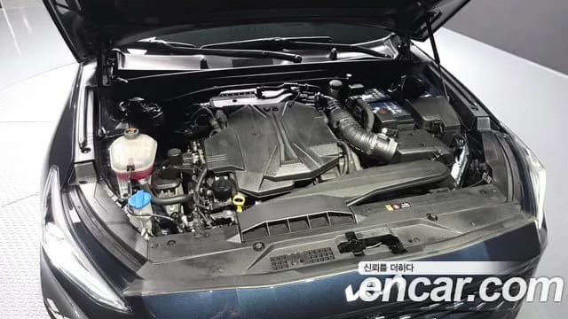2022 Kia K8 3.5 Gasoline 4WD Sold VIN KNAM541DDNA028435 – front exterior 2022 Kia K8 3.5 Gasoline 4WD Sold VIN KNAM541DDNA028435 – front exterior