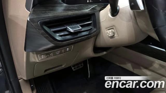 2022 Kia K8 3.5 Gasoline 4WD Sold VIN KNAM541DDNA029528 – front exterior 2022 Kia K8 3.5 Gasoline 4WD Sold VIN KNAM541DDNA029528 – front exterior