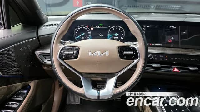 2022 Kia K8 3.5 Gasoline 4WD Sold VIN KNAM541DDNA029528 – trunk area 2022 Kia K8 3.5 Gasoline 4WD Sold VIN KNAM541DDNA029528 – trunk area
