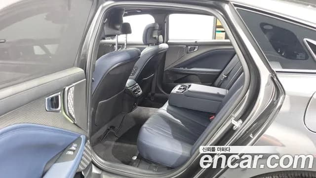 2025 Kia The New K8 3.5 Gasoline 4WD Sold VIN KNAM541DDSA083616 – photo 20 2025 Kia The New K8 3.5 Gasoline 4WD Sold VIN KNAM541DDSA083616 – photo 20