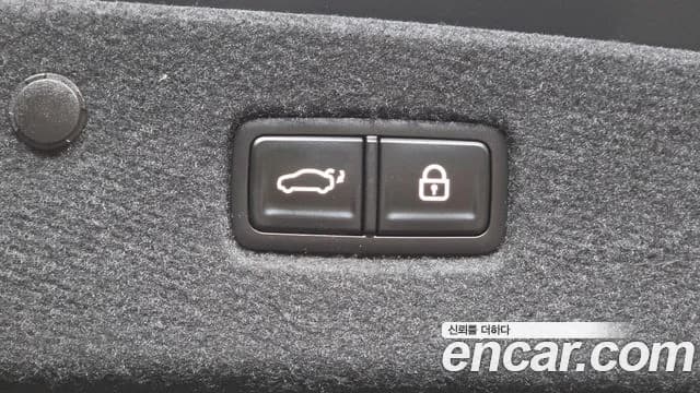 2025 Kia The New K8 3.5 Gasoline 4WD Sold VIN KNAM541DDSA083616 – photo 23 2025 Kia The New K8 3.5 Gasoline 4WD Sold VIN KNAM541DDSA083616 – photo 23