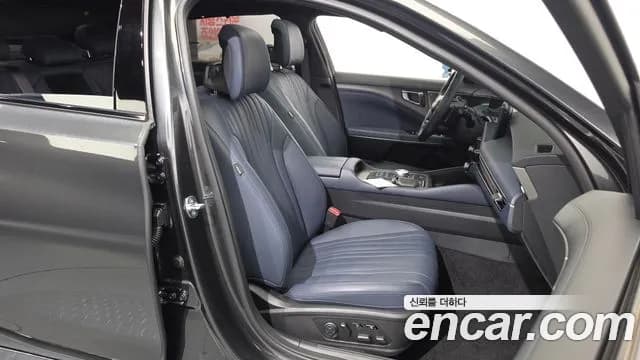 2025 Kia The New K8 3.5 Gasoline 4WD Sold VIN KNAM541DDSA083616 – photo 25 2025 Kia The New K8 3.5 Gasoline 4WD Sold VIN KNAM541DDSA083616 – photo 25