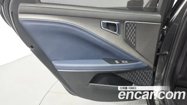 2025 Kia The New K8 3.5 Gasoline 4WD Sold VIN KNAM541DDSA083616 – photo 28 2025 Kia The New K8 3.5 Gasoline 4WD Sold VIN KNAM541DDSA083616 – photo 28