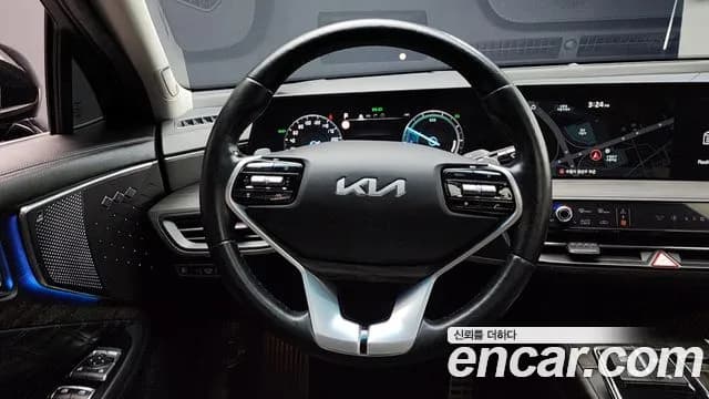 2022 Kia K8 Hybrid Signature Sold VIN KNAM6411BNA000471 – side profile 2022 Kia K8 Hybrid Signature Sold VIN KNAM6411BNA000471 – side profile