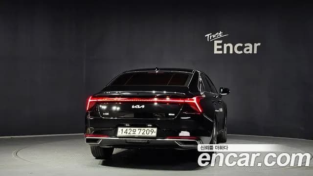 2022 Kia K8 Hybrid Signature Sold VIN KNAM6411BNA001949 – exterior detail 2022 Kia K8 Hybrid Signature Sold VIN KNAM6411BNA001949 – exterior detail