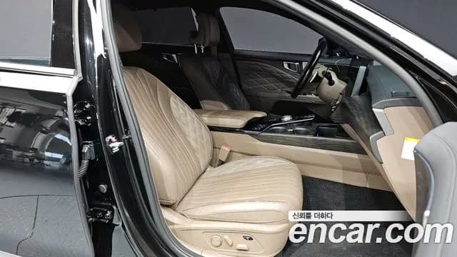 2022 Kia K8 Hybrid Signature Sold VIN KNAM6411BNA005257 – front exterior 2022 Kia K8 Hybrid Signature Sold VIN KNAM6411BNA005257 – front exterior