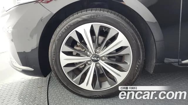2022 Kia K8 Hybrid Signature Sold VIN KNAM6411BNA015201 – photo 37 2022 Kia K8 Hybrid Signature Sold VIN KNAM6411BNA015201 – photo 37