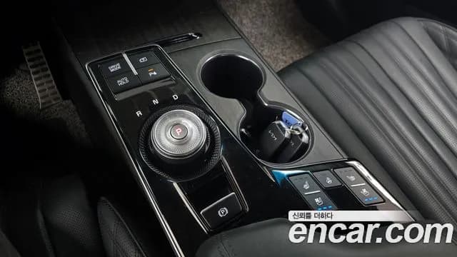 2022 Kia K8 Hybrid Signature Sold VIN KNAM6411BNA015468 – side profile 2022 Kia K8 Hybrid Signature Sold VIN KNAM6411BNA015468 – side profile