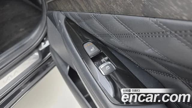 2022 Kia K8 Hybrid Signature Sold VIN KNAM6411BNA015478 – rear exterior 2022 Kia K8 Hybrid Signature Sold VIN KNAM6411BNA015478 – rear exterior
