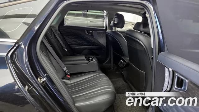 2022 Kia K8 Hybrid Signature Sold VIN KNAM6411BNA019648 – exterior detail 2022 Kia K8 Hybrid Signature Sold VIN KNAM6411BNA019648 – exterior detail