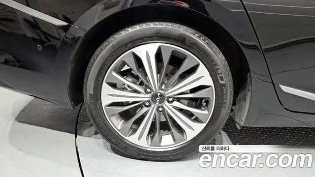2022 Kia K8 Hybrid Signature Sold VIN KNAM6411BNA020312 – photo 17 2022 Kia K8 Hybrid Signature Sold VIN KNAM6411BNA020312 – photo 17
