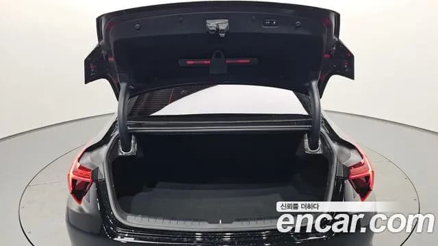 2022 Kia K8 Hybrid Signature Sold VIN KNAM6411BNA020395 – trunk area 2022 Kia K8 Hybrid Signature Sold VIN KNAM6411BNA020395 – trunk area