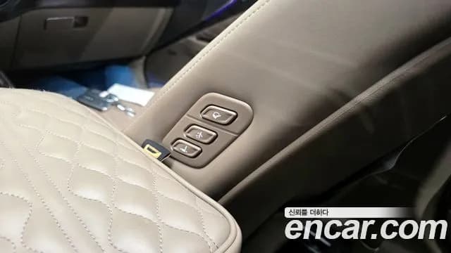 2023 Kia K8 Hybrid Signature Sold VIN KNAM6411BPA034988 – undercarriage 2023 Kia K8 Hybrid Signature Sold VIN KNAM6411BPA034988 – undercarriage