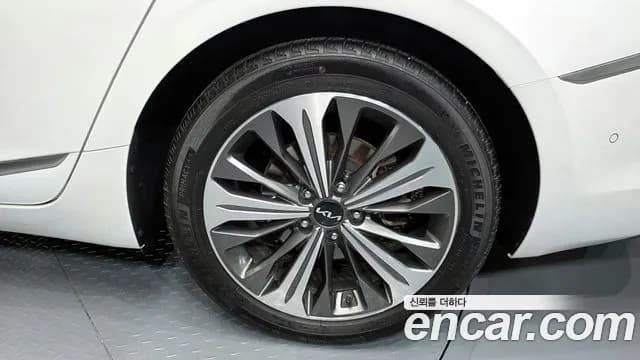 2023 Kia K8 Hybrid Signature Sold VIN KNAM6411BPA034988 – photo 18 2023 Kia K8 Hybrid Signature Sold VIN KNAM6411BPA034988 – photo 18