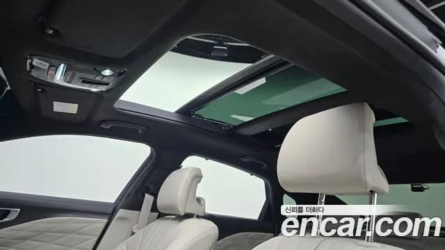 2023 Kia K8 Hybrid Signature Sold VIN KNAM6411BPA041858 – rear exterior 2023 Kia K8 Hybrid Signature Sold VIN KNAM6411BPA041858 – rear exterior
