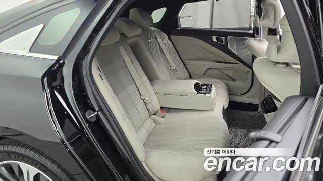 2023 Kia K8 Hybrid Signature Sold VIN KNAM6411BPA041858 – side profile 2023 Kia K8 Hybrid Signature Sold VIN KNAM6411BPA041858 – side profile
