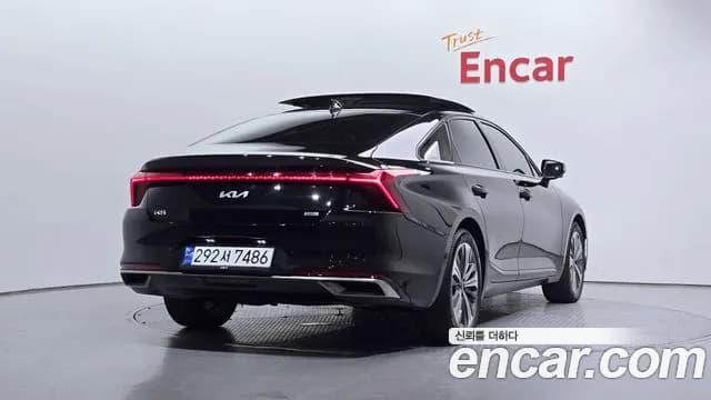 2023 Kia K8 Hybrid Signature Sold VIN KNAM6411BPA041858 – exterior detail 2023 Kia K8 Hybrid Signature Sold VIN KNAM6411BPA041858 – exterior detail