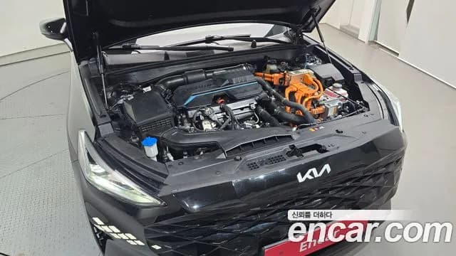 2023 Kia K8 Hybrid Signature Sold VIN KNAM6411BPA041858 – undercarriage 2023 Kia K8 Hybrid Signature Sold VIN KNAM6411BPA041858 – undercarriage