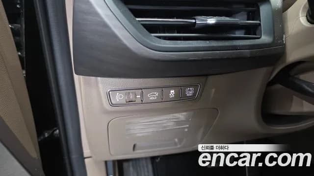 2023 Kia K8 Hybrid Signature Sold VIN KNAM6411BPA043452 – rear exterior 2023 Kia K8 Hybrid Signature Sold VIN KNAM6411BPA043452 – rear exterior