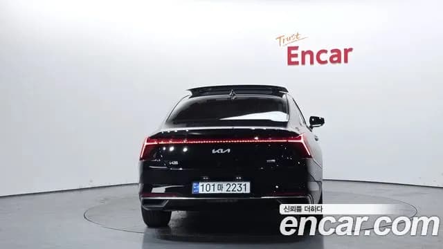 2023 Kia K8 Hybrid Signature Sold VIN KNAM6411BPA043452 – interior seats 2023 Kia K8 Hybrid Signature Sold VIN KNAM6411BPA043452 – interior seats