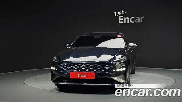 2023 Kia K8 Hybrid Signature Sold VIN KNAM6411BPA045498 – rear exterior 2023 Kia K8 Hybrid Signature Sold VIN KNAM6411BPA045498 – rear exterior