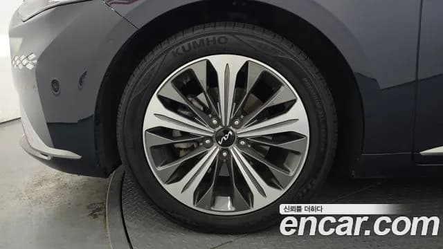 2023 Kia K8 Hybrid Signature Sold VIN KNAM6411BPA045659 – interior seats 2023 Kia K8 Hybrid Signature Sold VIN KNAM6411BPA045659 – interior seats