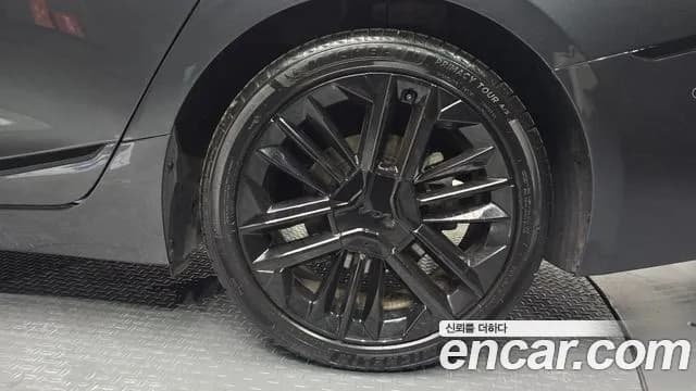2025 Kia The New K8 Hybrid Signature Black Sold VIN KNAM6411BSA079818 – engine bay 2025 Kia The New K8 Hybrid Signature Black Sold VIN KNAM6411BSA079818 – engine bay