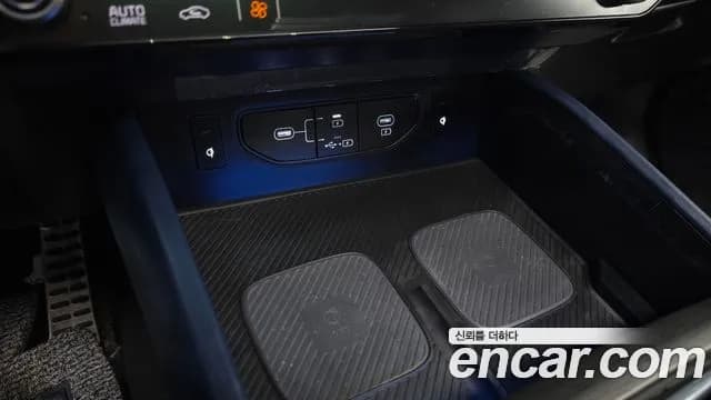 2025 Kia The New K8 Hybrid Signature Black Sold VIN KNAM6411BSA079818 – photo 12 2025 Kia The New K8 Hybrid Signature Black Sold VIN KNAM6411BSA079818 – photo 12