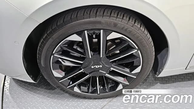 2025 Kia The New K8 Hybrid Signature Sold VIN KNAM6411BSA083836 – photo 11 2025 Kia The New K8 Hybrid Signature Sold VIN KNAM6411BSA083836 – photo 11