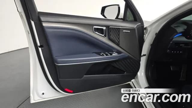 2025 Kia The New K8 Hybrid Signature Sold VIN KNAM6411BSA086571 – photo 30 2025 Kia The New K8 Hybrid Signature Sold VIN KNAM6411BSA086571 – photo 30