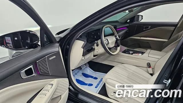 2025 Kia The New K8 Hybrid Signature Sold VIN KNAM6411BSA093371 – front exterior 2025 Kia The New K8 Hybrid Signature Sold VIN KNAM6411BSA093371 – front exterior