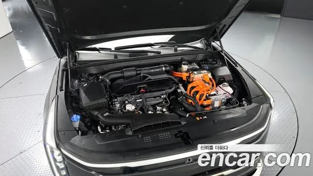 2025 Kia The New K8 Hybrid Signature Sold VIN KNAM6411BSA095578 – exterior detail 2025 Kia The New K8 Hybrid Signature Sold VIN KNAM6411BSA095578 – exterior detail
