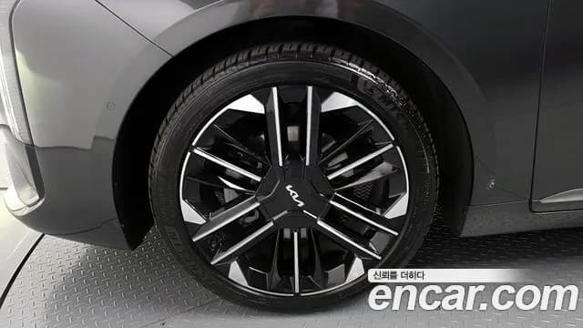 2025 Kia The New K8 Hybrid Signature Sold VIN KNAM6411BSA095578 – photo 19 2025 Kia The New K8 Hybrid Signature Sold VIN KNAM6411BSA095578 – photo 19
